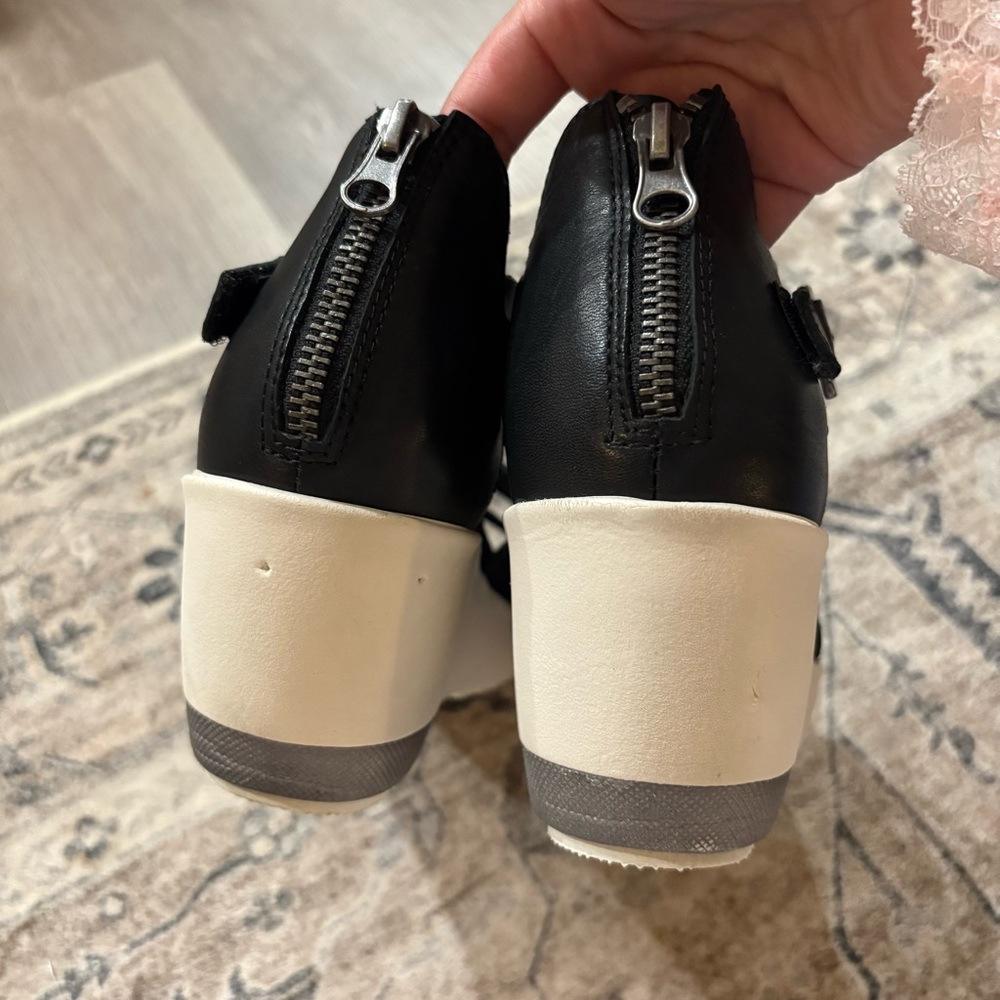 OTBT TERESA wedges size 9.5 - Picture 6 of 9